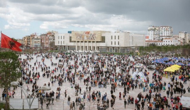 Vijon tkurrja e popullsise shqiptare- OKB: Ja sa banore do kete deri ne vitin 2100
